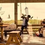 3x06 titulado 'El bosque sombrío' de 'Outer Banks'