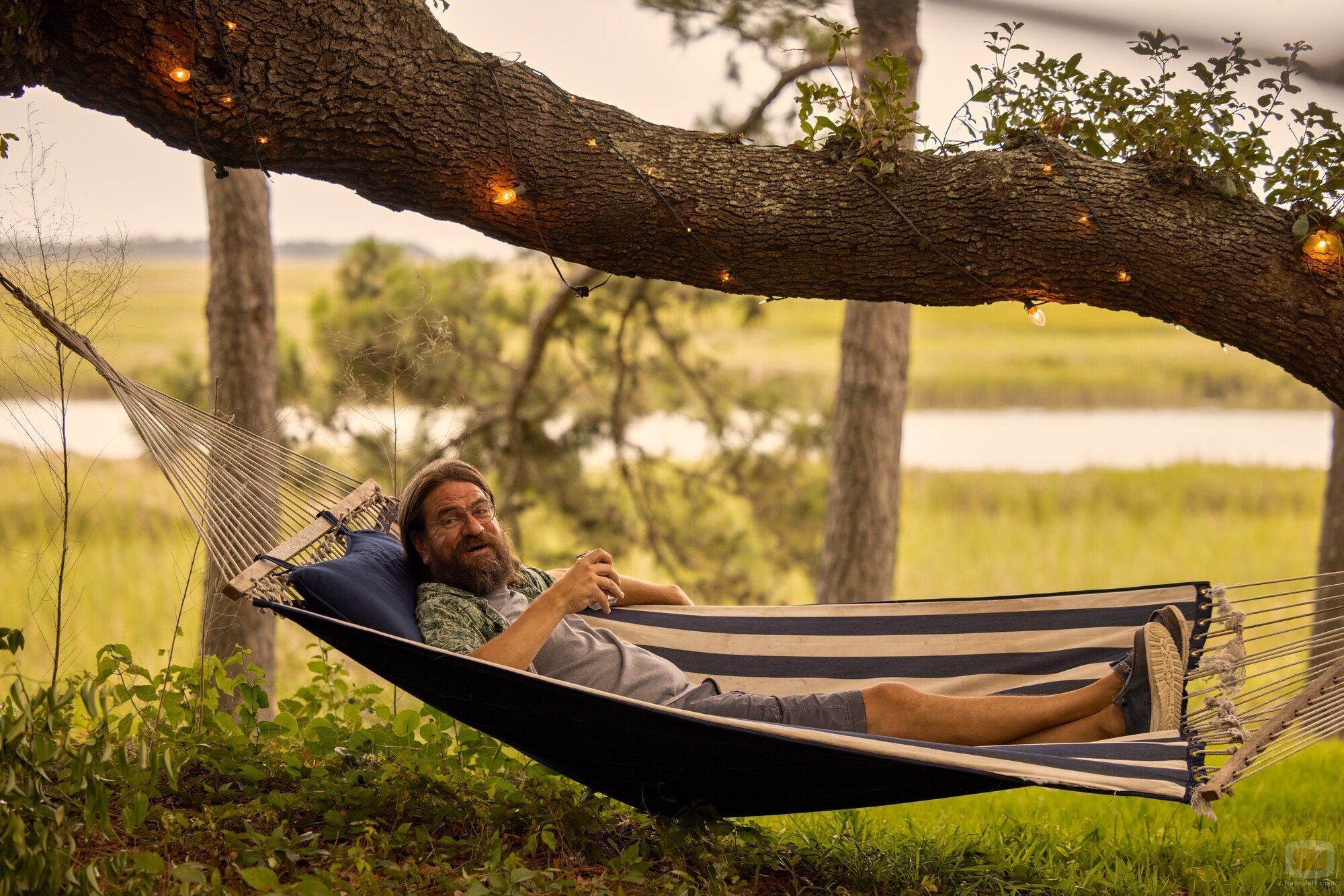 Charles Halford en el 3x06 de 'Outer Banks'