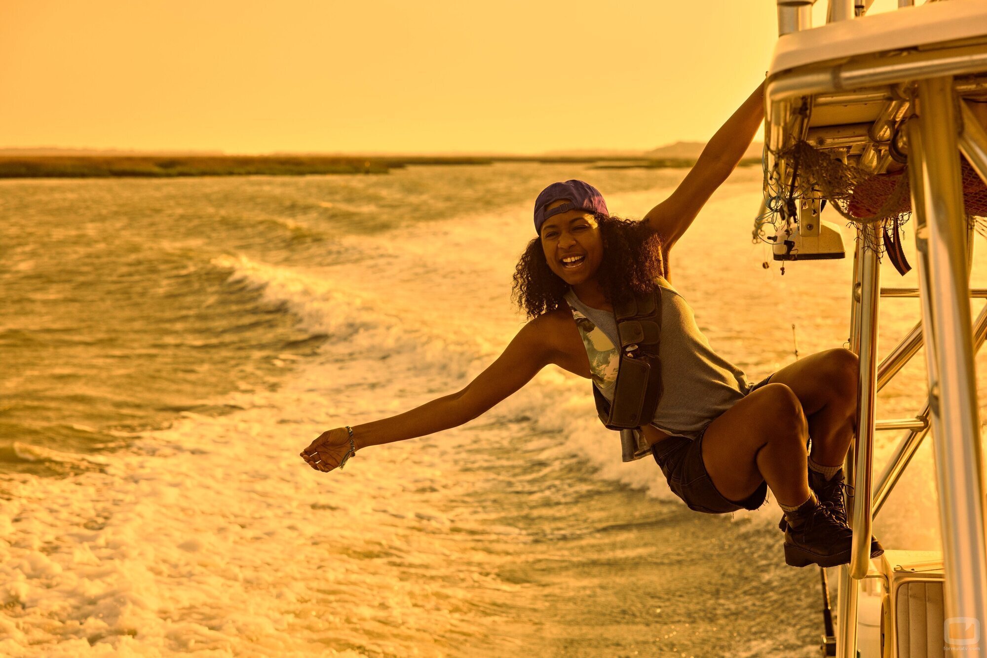 Foto de Carlacia Grant en 'El Enduro' de 'Outer Banks'