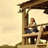 Madelyn Cline y Carlacia Grant en Capítulo 1 titulado 'El Enduro' de 'Outer Banks'