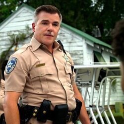 Cullen Moss en 4x02 titulado 'Barbanegra' de 'Outer Banks'