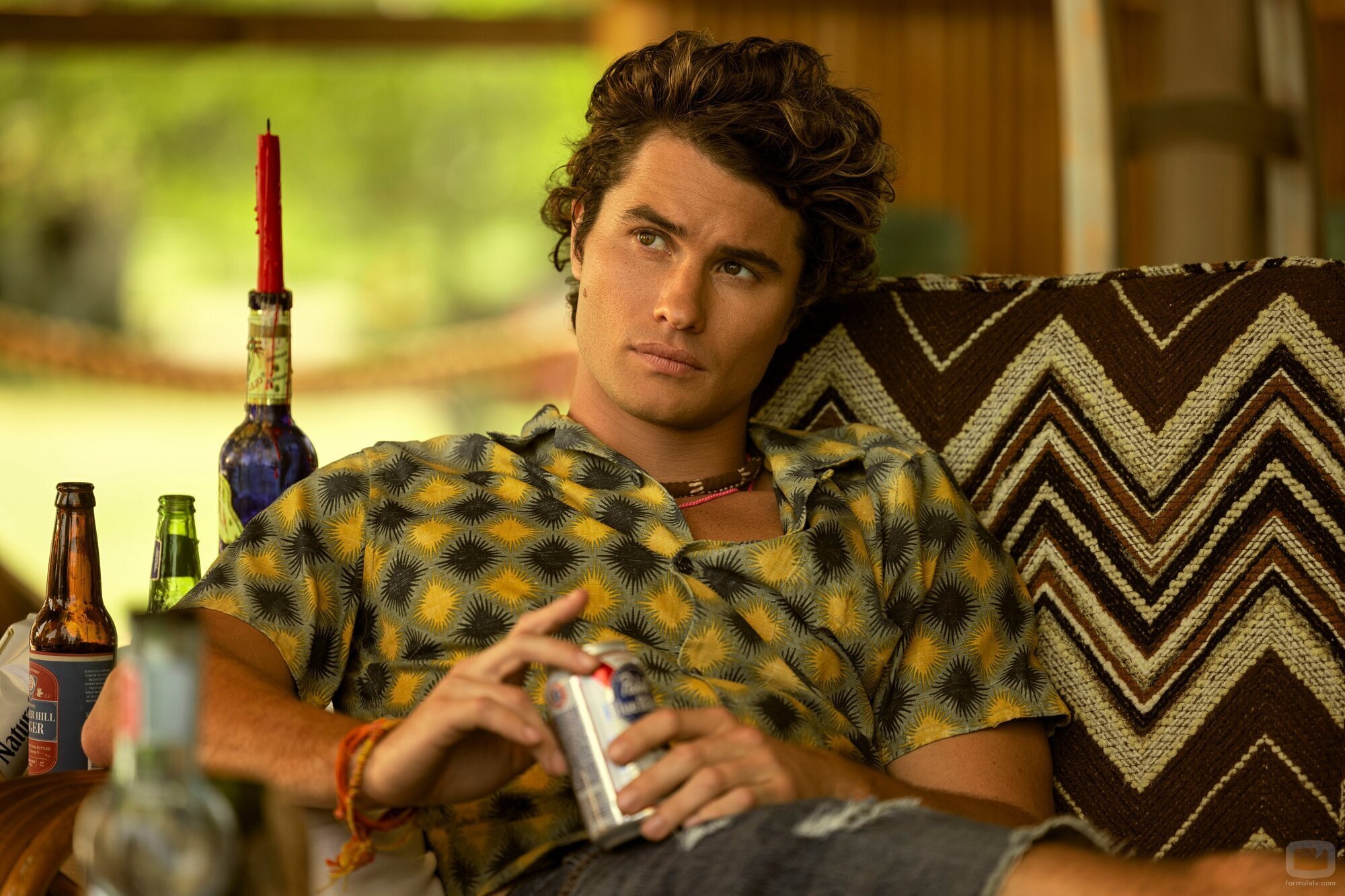 Chase Stokes en 'Barbanegra' de 'Outer Banks'