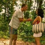 Fiona Palomo y Drew Starkey en 4x04 'Olas' de 'Outer Banks'