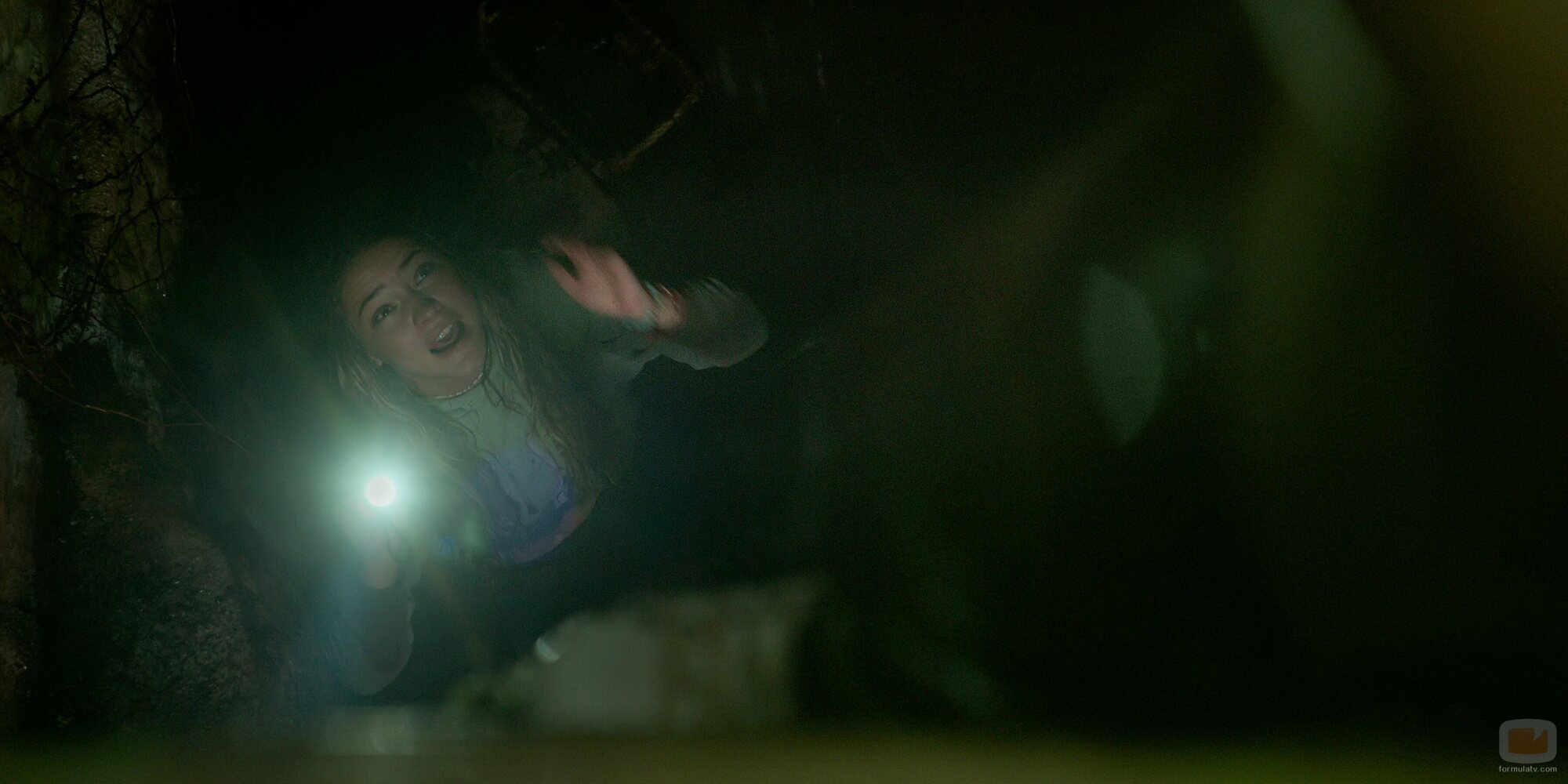 Madelyn Cline en el 4x05 de 'Outer Banks'