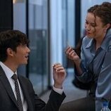 Isabella Briggs y Sean Kaufman en Capítulo 6 titulado 'El último detalle' de 'El verano en que me enamoré'