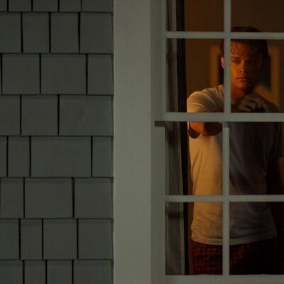 Christopher Briney en el 3x06 de 'The Summer I Turned Pretty'