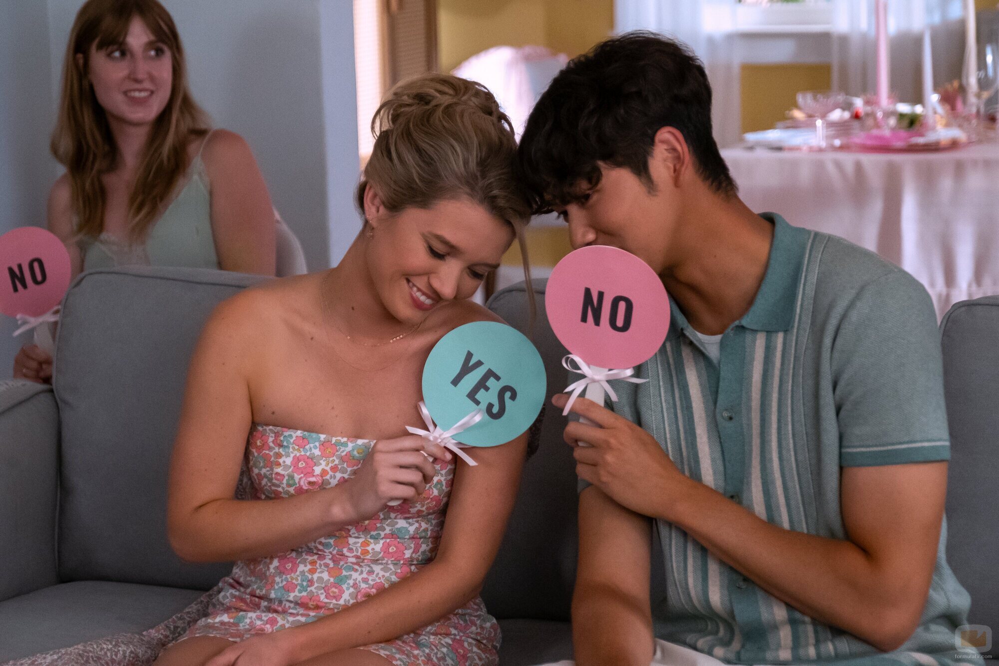 Sean Kaufman y Rain Spencer en el 3x06 de 'El verano en que me enamoré'