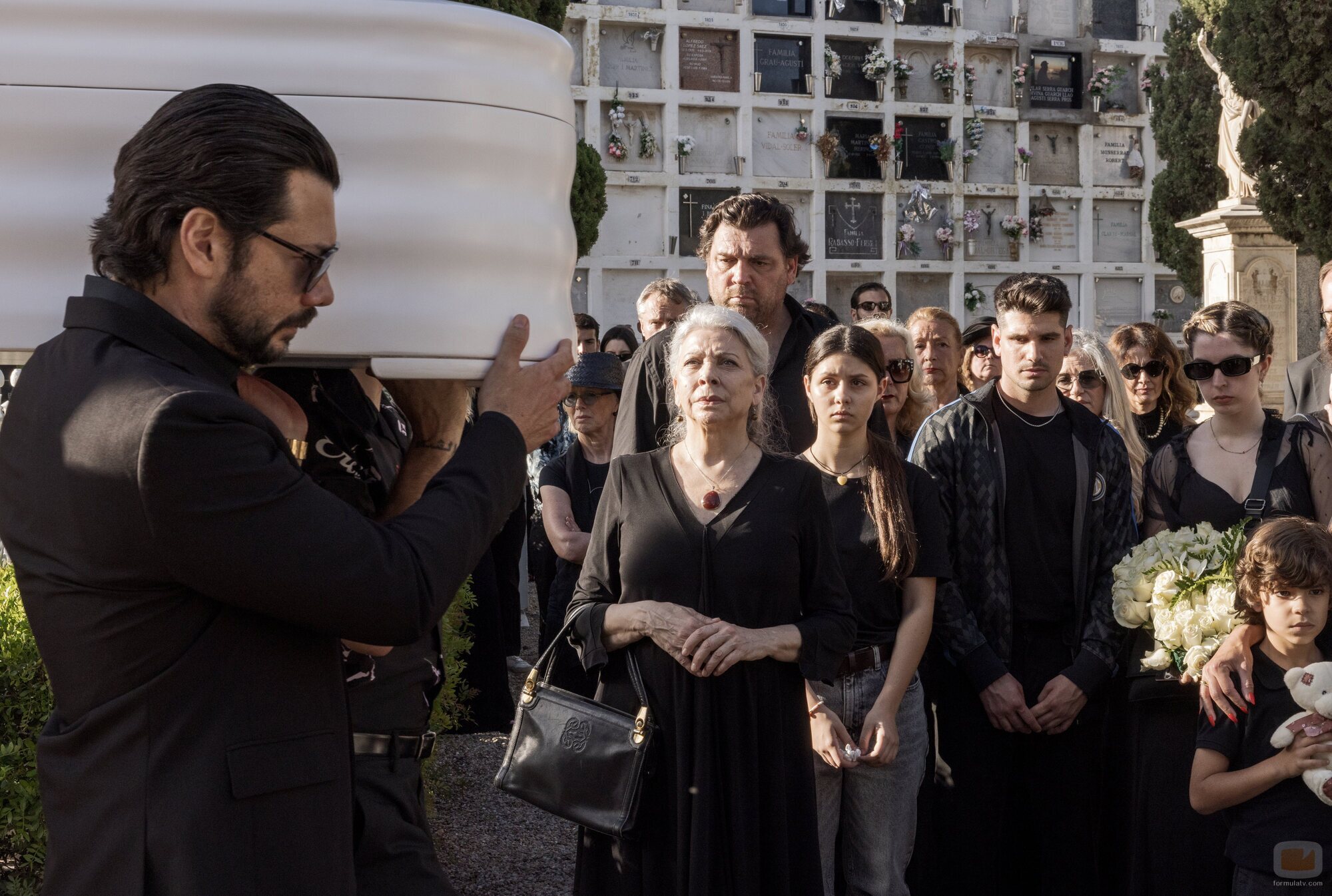 1x01 'Parte I' de 'Dos tumbas'