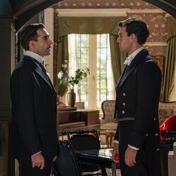 Xavi Lock y Guillermo Serrano en 4x172 titulado 'Jueves 28 de agosto de 2025' de 'La promesa'