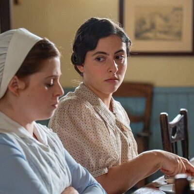 Ángela Echaniz y Sara Molina en 4x173 'Viernes 29 de agosto de 2025' de 'La promesa'