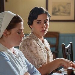 Ángela Echaniz y Sara Molina en 4x173 'Viernes 29 de agosto de 2025' de 'La promesa'