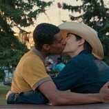 Corey Fogelmanis y Jaylan Evans en 1x09 titulado 'Revoluciones' de 'Mi vida con los chicos Walter'