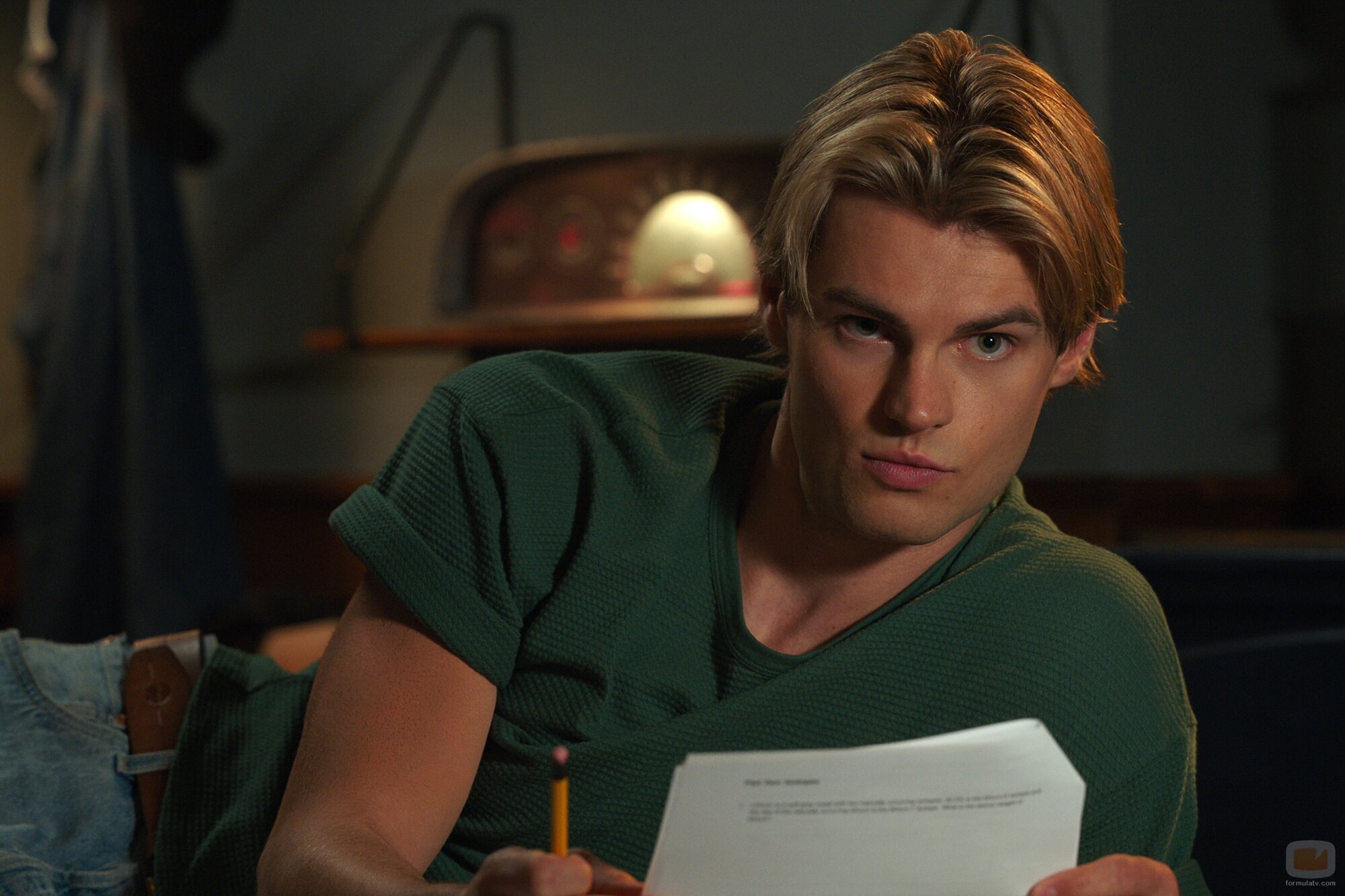 Noah LaLonde en el 2x01 de 'Mi vida con los chicos Walter'
