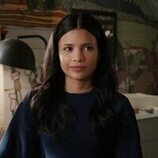 Nikki Rodriguez en Capítulo 1 titulado 'Empezar de cero' de 'Mi vida con los chicos Walter'