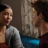 Johnny Link y Zoë Soul en el 2x01 de 'Mi vida con los chicos Walter'