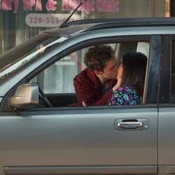 Alisha Newton y Connor Stanhope en el 2x03 de 'My Life with the Walter Boys'