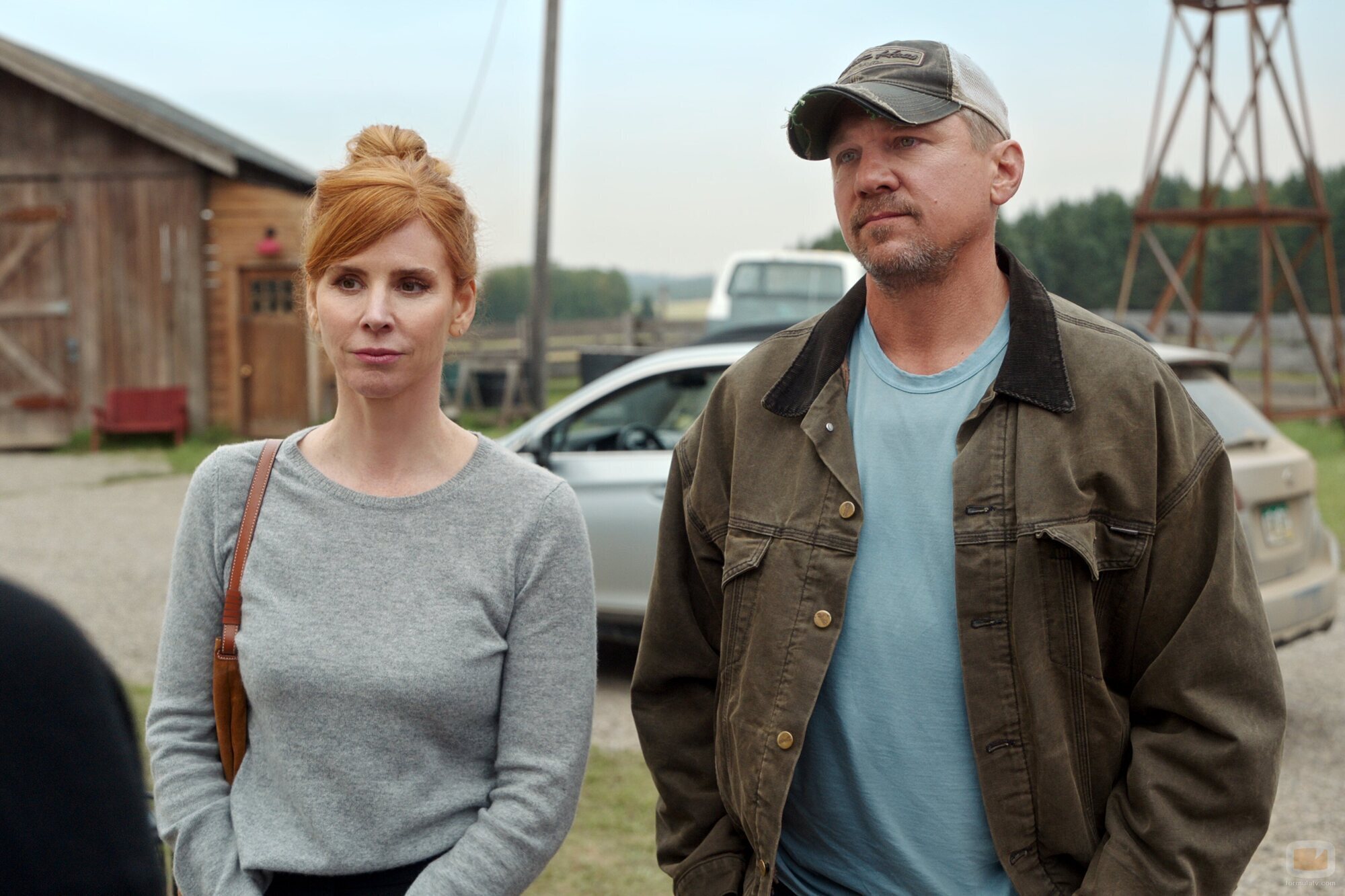 Marc Blucas y Sarah Rafferty en 'Después del baile' de 'My Life with the Walter Boys'