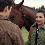 Nikki Rodriguez en 2x06 'Después del baile' de 'Mi vida con los chicos Walter'