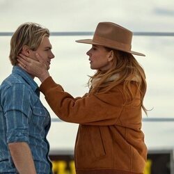 Escena de Sarah Rafferty y Noah LaLonde en el 2x07 de 'My Life with the Walter Boys'