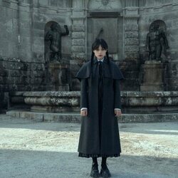 Jenna Ortega en Capítulo 6 titulado 'Entristécete a ti misma' de 'Miércoles'