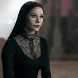 Catherine Zeta-Jones en 'Entristécete a ti misma' de 'Miércoles'