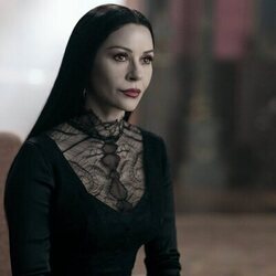 Catherine Zeta-Jones en 'Entristécete a ti misma' de 'Miércoles'