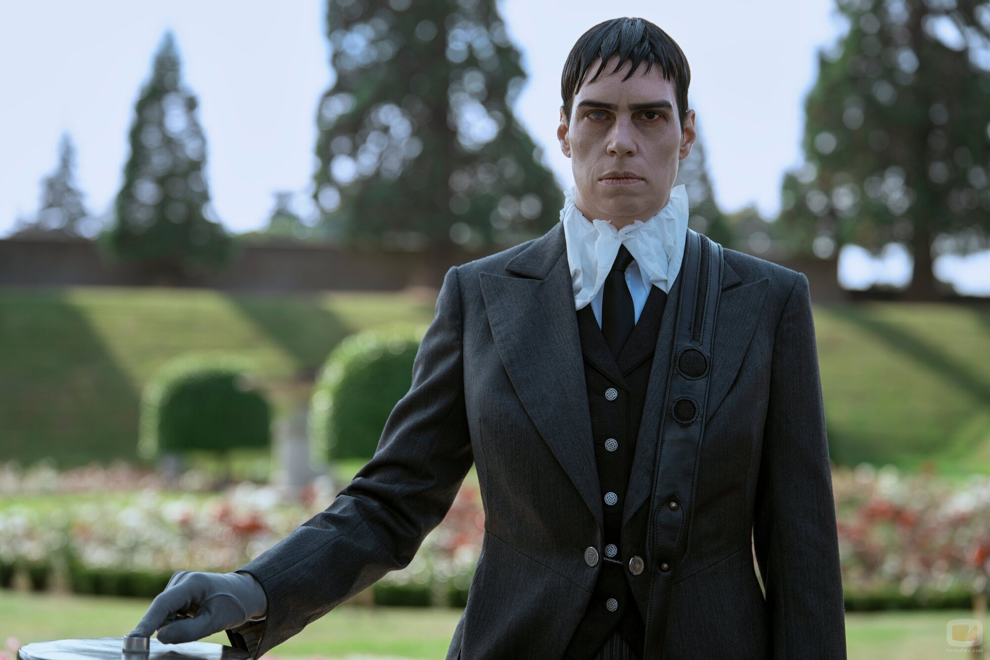 Foto de 2x06 titulado 'Entristécete a ti misma' de 'Miércoles'