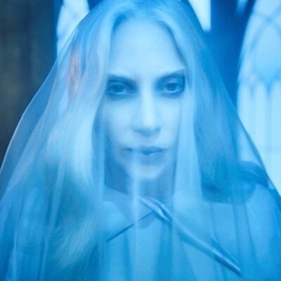 Lady Gaga en Capítulo 6 titulado 'Entristécete a ti misma' de 'Miércoles'