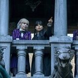 'Consígueme dinero... triste' de 'Wednesday'