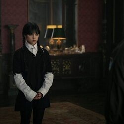 Jenna Ortega en Capítulo 8 titulado 'Que empiece la tristeza' de 'Miércoles'