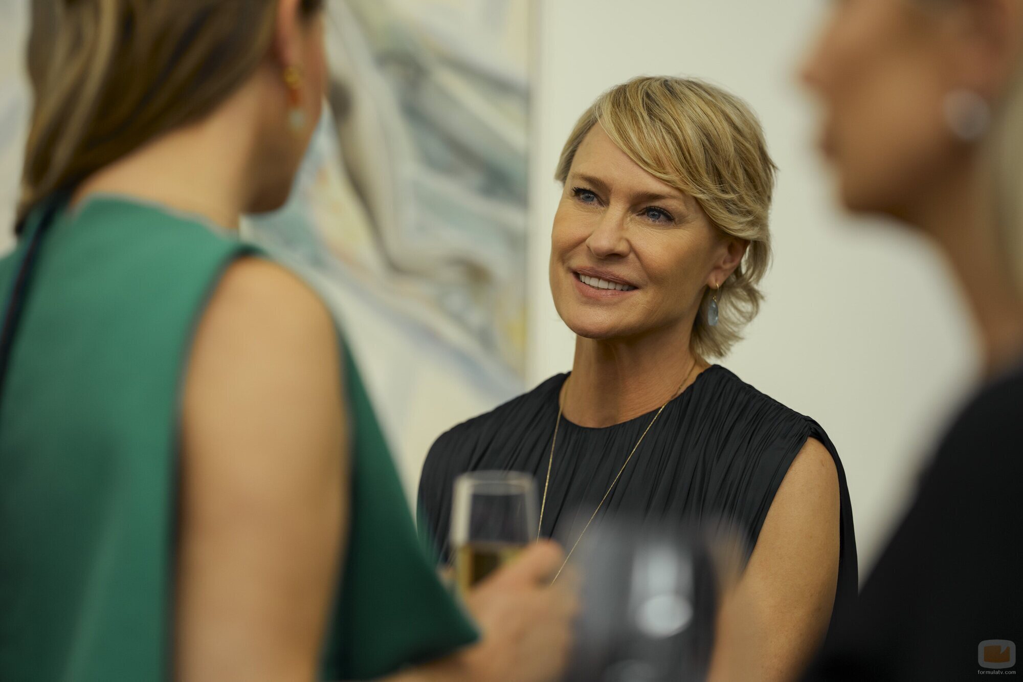 Robin Wright en 1x01 'Episodio 1' de 'La novia'