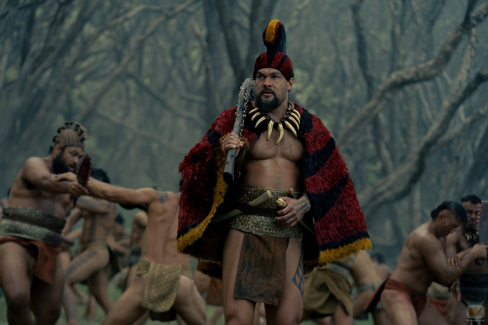 Jason Momoa en el 1x01 de 'El gran guerrero'