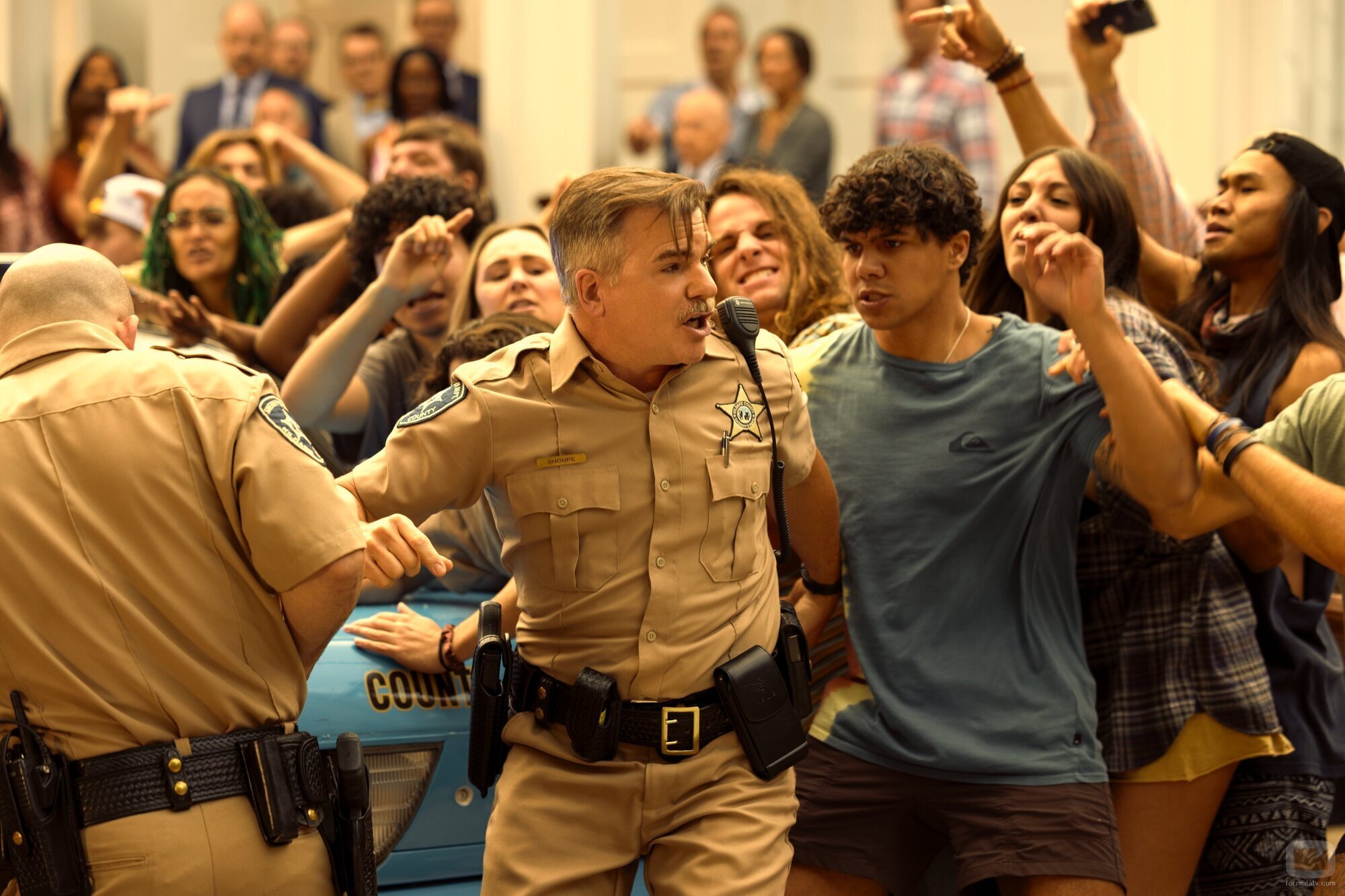 Cullen Moss en el 4x06 de 'Outer Banks'