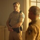 Cullen Moss en 4x06 titulado 'El ayuntamiento' de 'Outer Banks'