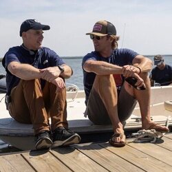 'Madres y padres' de 'Outer Banks'