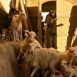 Madison Bailey en 4x10 'La corona azul' de 'Outer Banks'