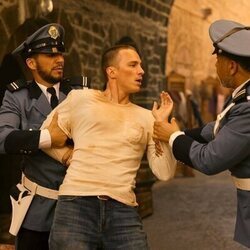 Foto de Drew Starkey en el 4x10 de 'Outer Banks'