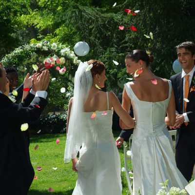 Pepa y Silvia celebran su boda en 'Los hombres de Paco'