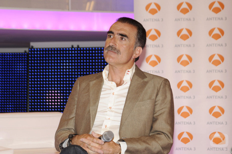 Juan Y Medio al frente de 'Pánico en plató' en Antena 3