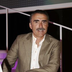 Juan Y Medio ejerce como presentador de 'Pánico en el plató'