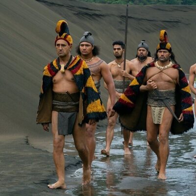 Cliff Curtis en el 1x06 de 'El gran guerrero'