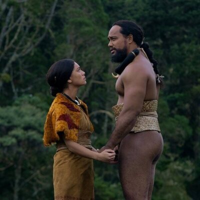 Luciane Buchanan en la temporada 1 y el capítulo 09 de 'El gran guerrero'