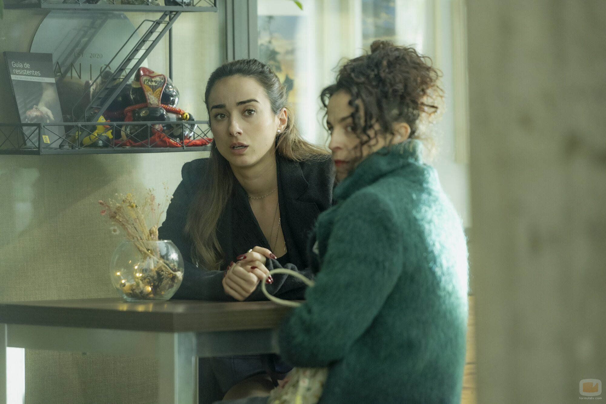 Irene Rojo en el 1x01 de 'La Agencia'