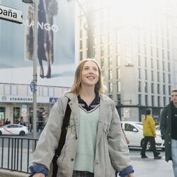 Denisse Peña en Capítulo 1 titulado 'Capítulo 1' de 'La Agencia'