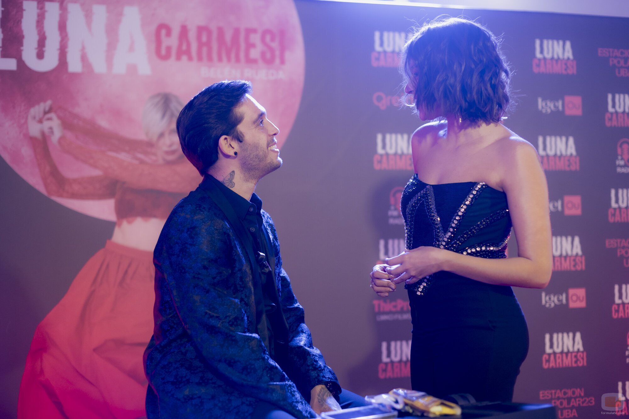 Víctor Elías en 1x01 'Capítulo 1' de 'La Agencia'