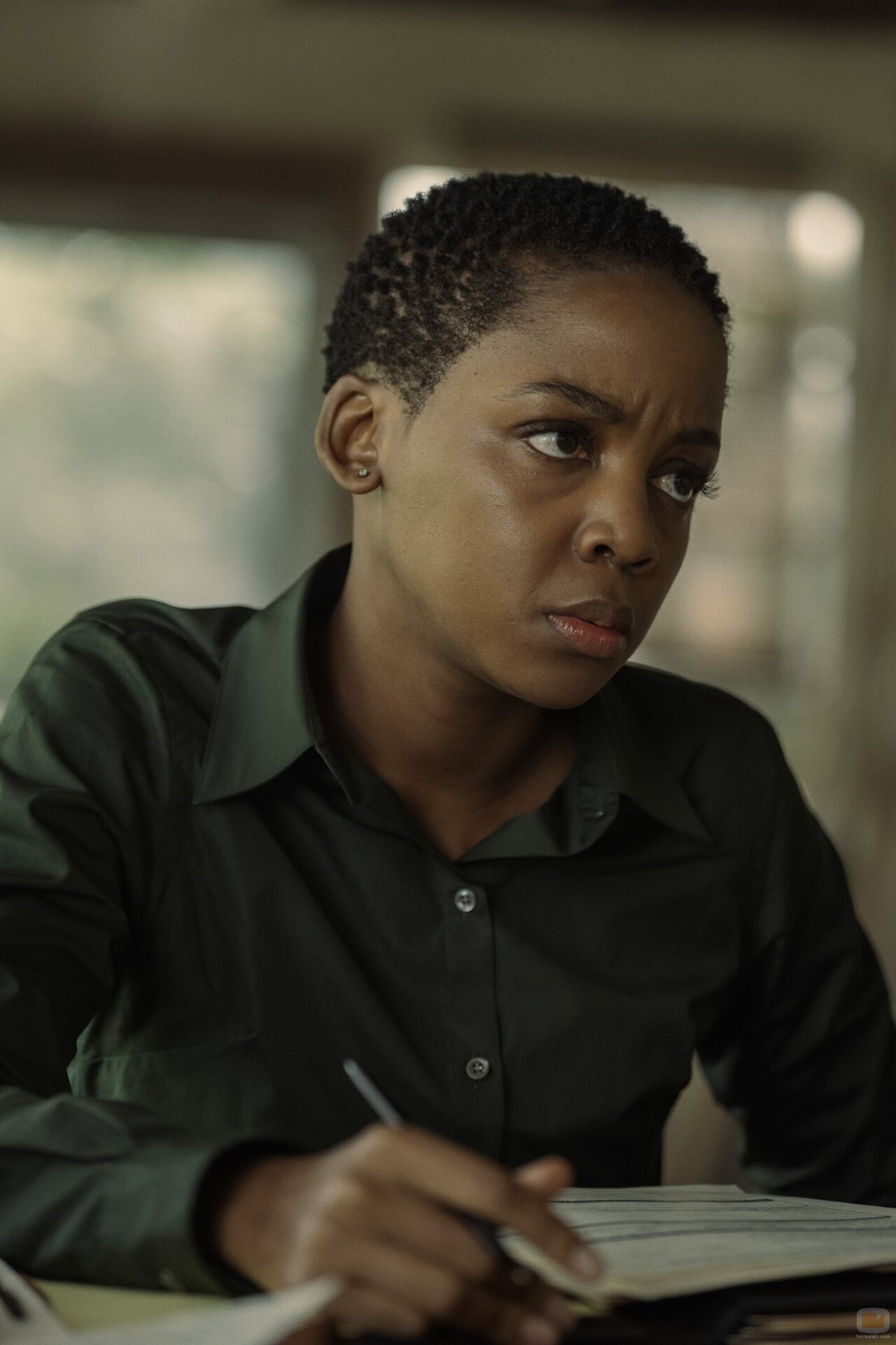 Thuso Mbedu en la temporada 1 y el capítulo 02 de 'Task'