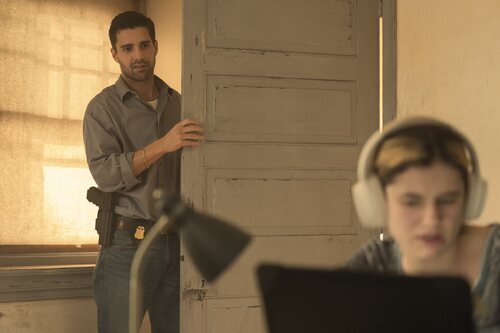 Fabien Frankel en 1x02 titulado 'Declaraciones Familiares' de 'Task'
