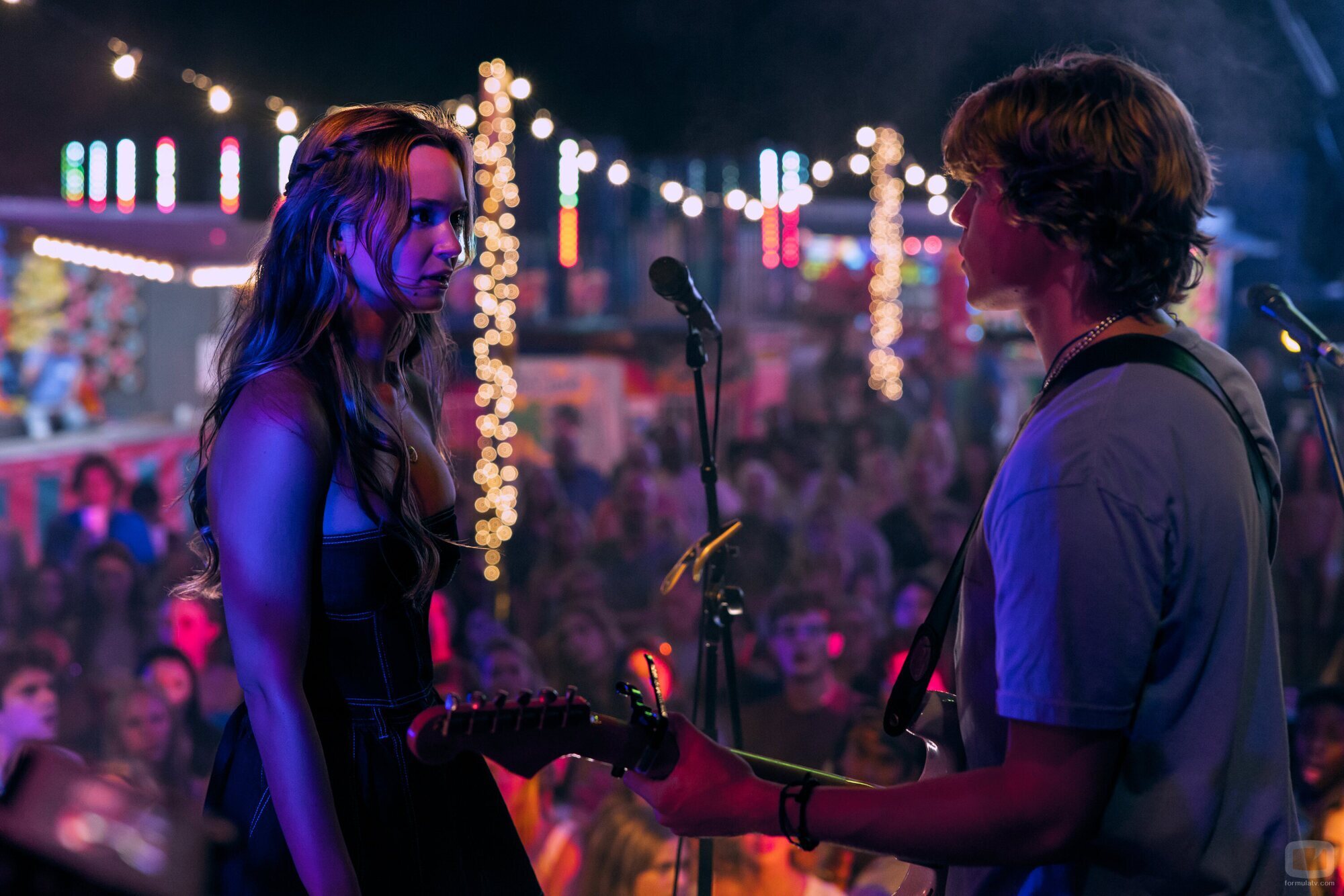 Lilah Pate y William Lipton en la temporada 1 y el capítulo 02 de 'The Runarounds'