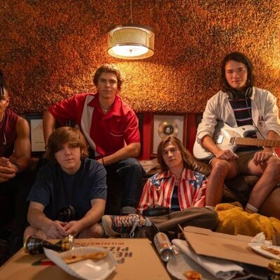 Still de 'Tres grandes, cinco canciones, cuatro días' de 'The Runarounds'