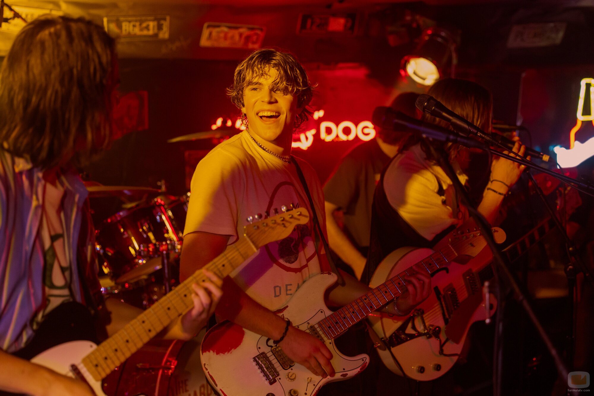 William Lipton en 'Atrapado robando' de 'The Runarounds'